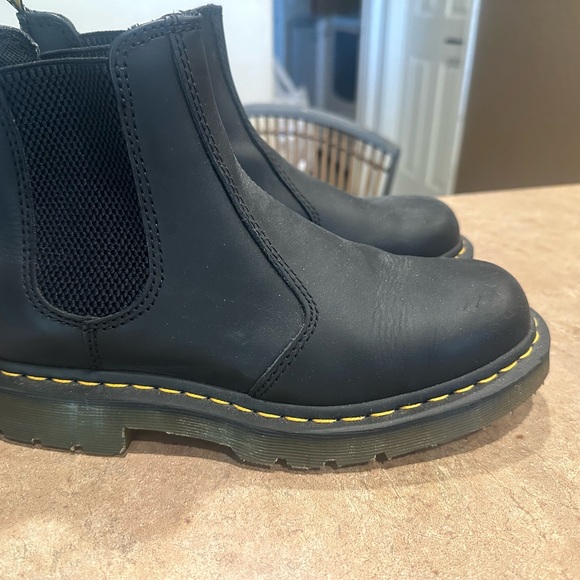 Practically New. Worn 2 times!  No flaws - Picture 3 of 6